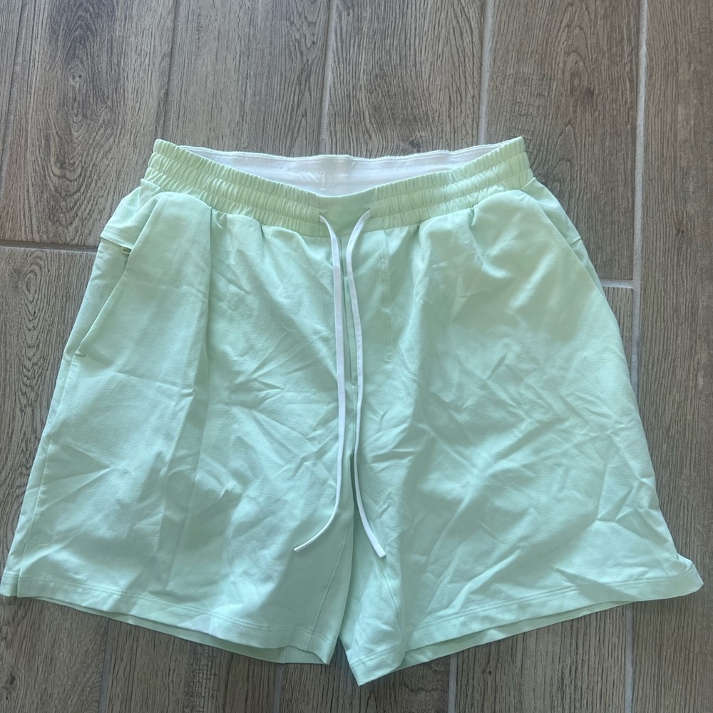 Lululemon Men’s Swim Trunks